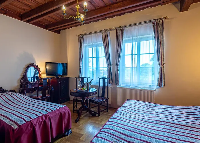 Fried Kastely Hotel Simontornya