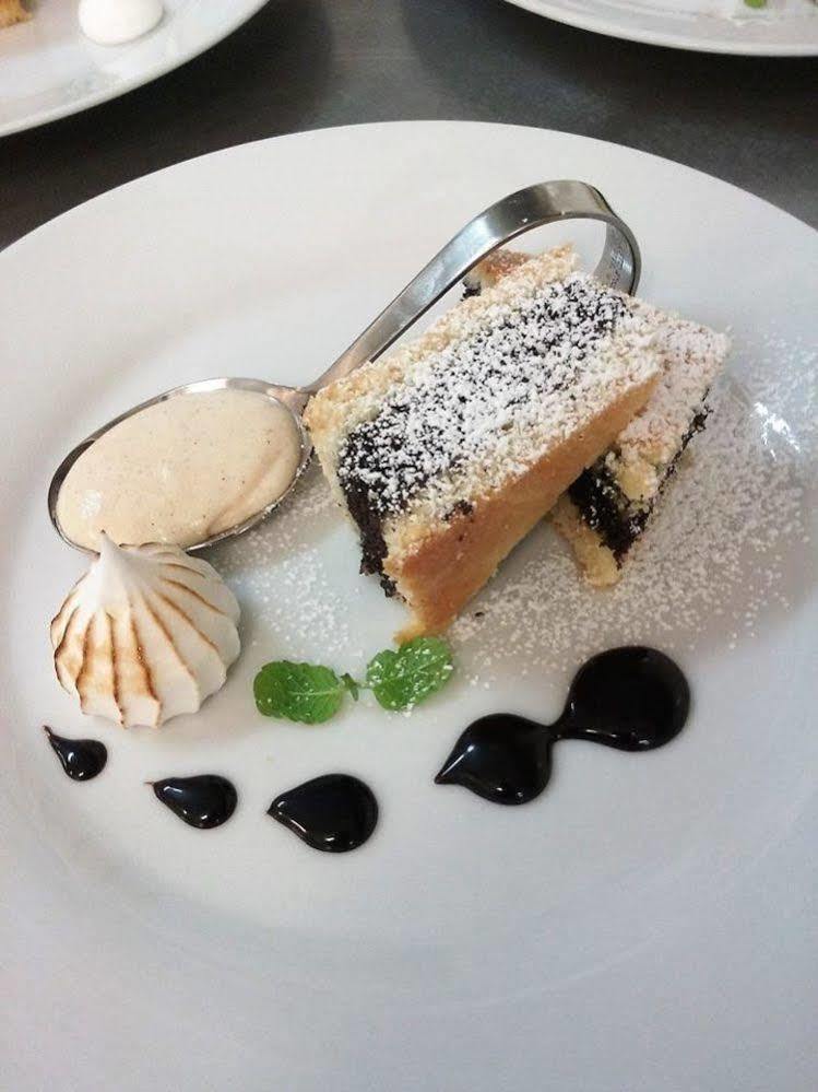 Hotel Fried Kastely Simontornya