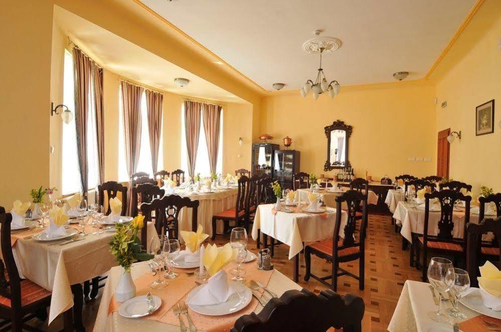 Hotel Fried Kastely 3*